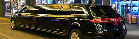 Houston's Premier Limousine Service— Black Car, Airport Transfers & Corporate Chauffeurs 24/7