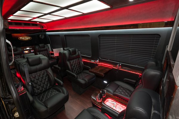 Masters Week Luxury Limo & Party Bus | Grand Limousine Augusta